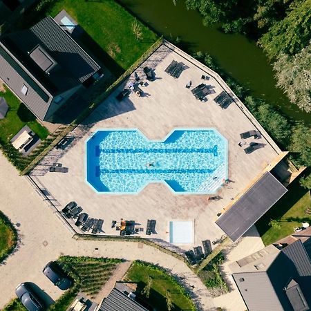 Bungalow 82 Op Recreatiepark De Wielen Синт Мартен Екстериор снимка