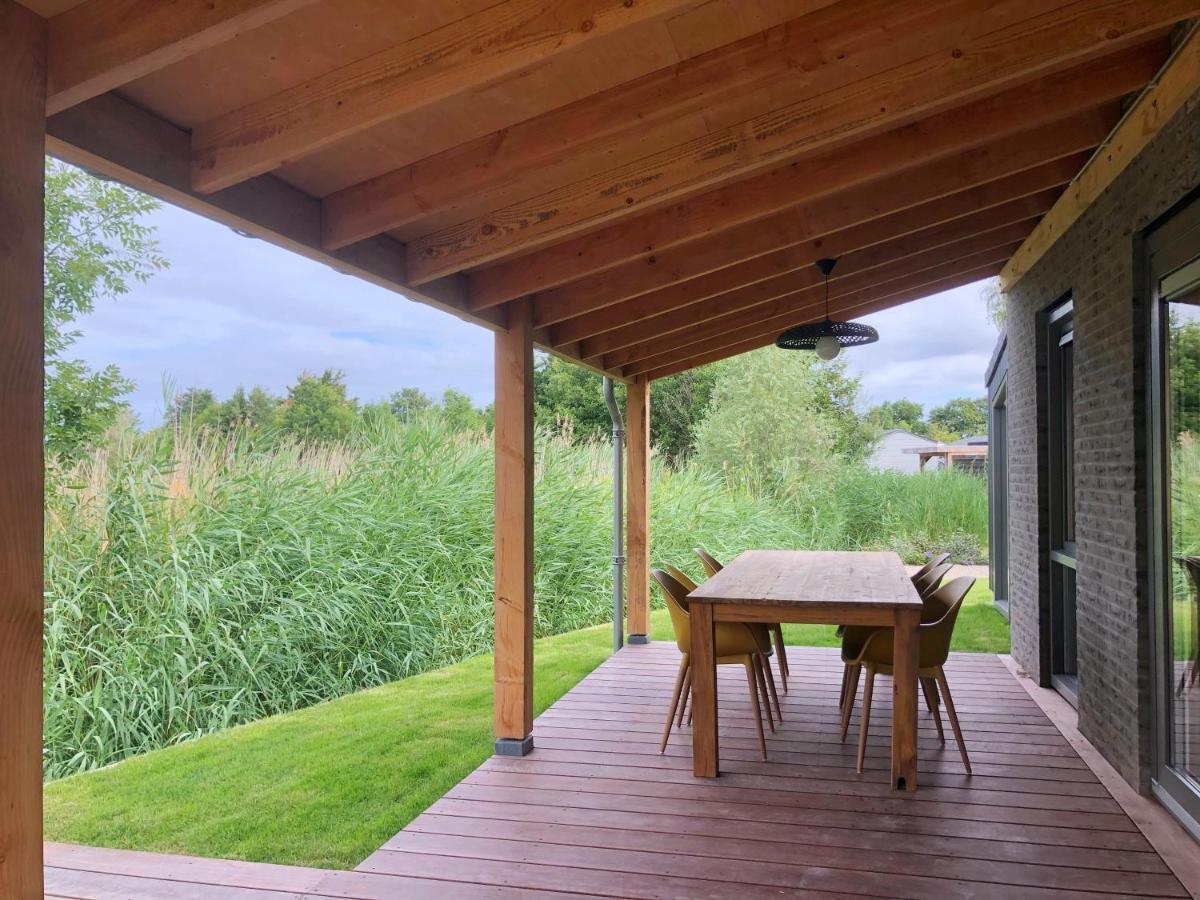 Bungalow 82 Op Recreatiepark De Wielen Синт Мартен Екстериор снимка